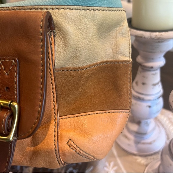 Fossil Leather and Suede Stylish Hobo Bag - Picture 4 of 12